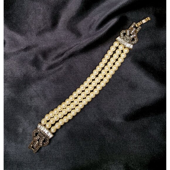 Heidi Daus Faux Pearl Bracelet With Rhinestone Clasp - Triple Strands Elegant De - Picture 2 of 4